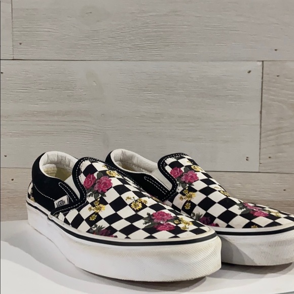 floral checkered vans
